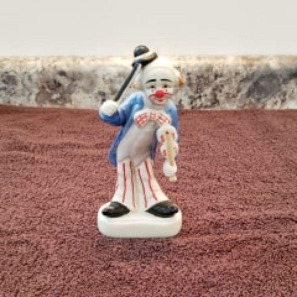 Vintage Hand Painted Homco Clown w/Violin Porcelain Figurine